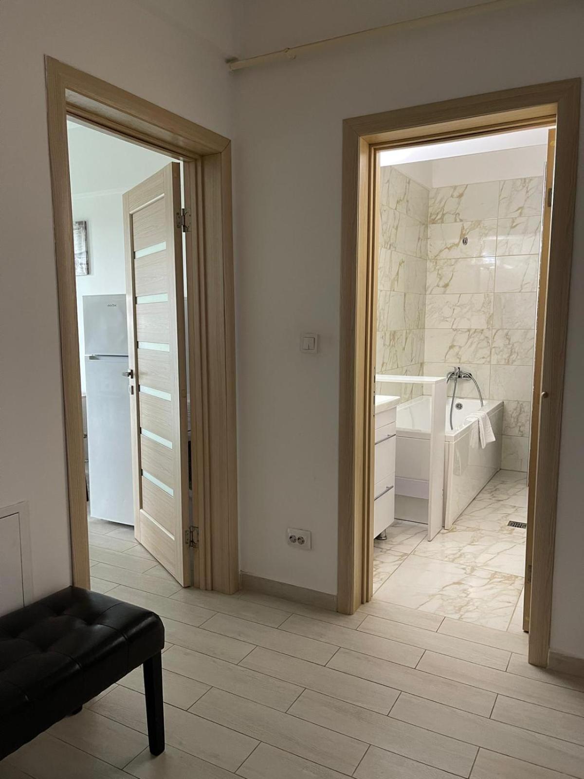 Urban Nest- Apartament Cu 2 Camere, Aproape De Iulius Mall Iasi Eksteriør billede